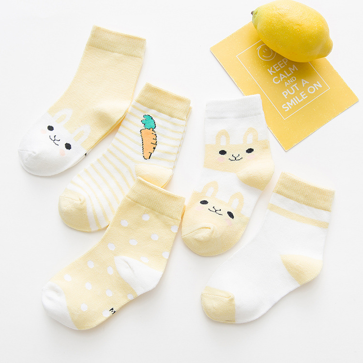 Set 5 Đôi Tất Vớ Cho Bé Hình Cà Rốt Siêu Dễ Thương Chất Liệu Cotton Cao Cấp Chông Trơn Trượt Thấm Hút Mồ Hôi Hiệu Qủa-Vàng