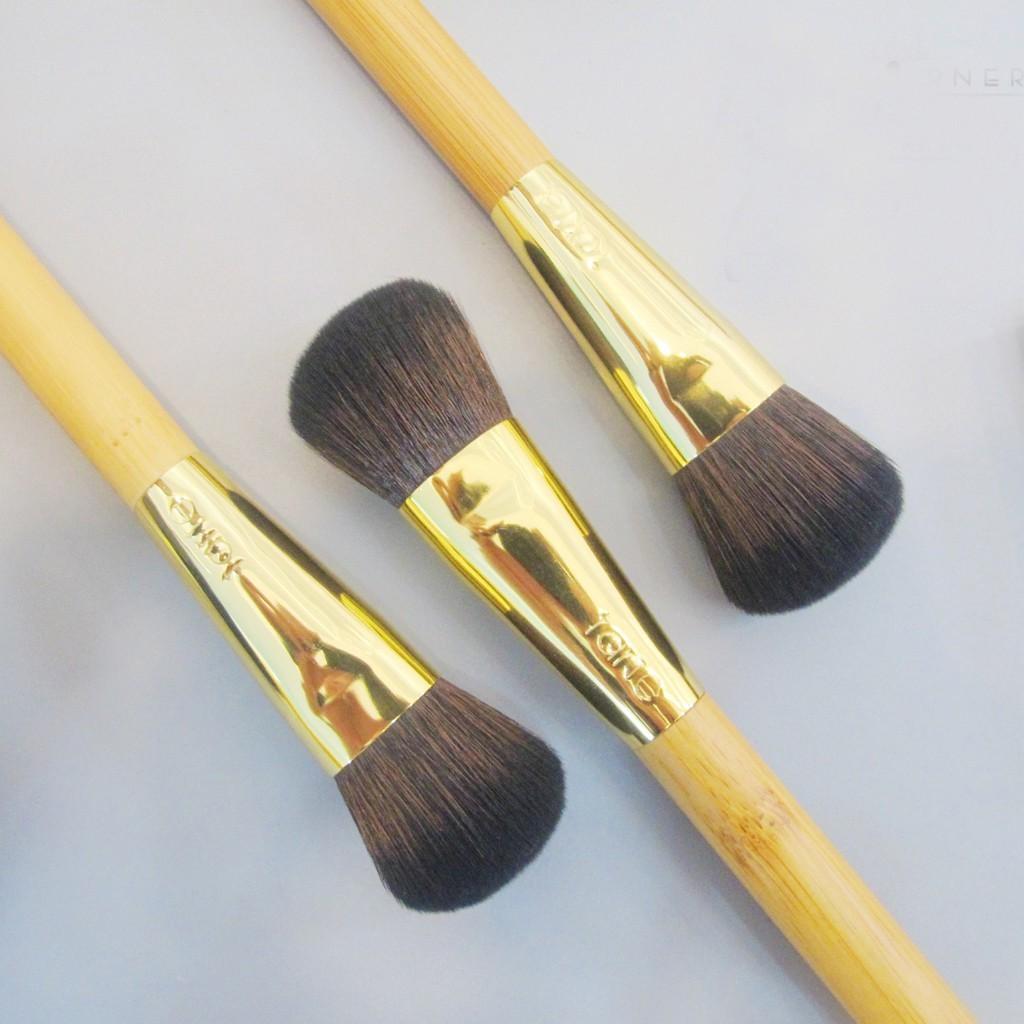 Cọ Má Hồng Tarte - Tarte Blush Brush