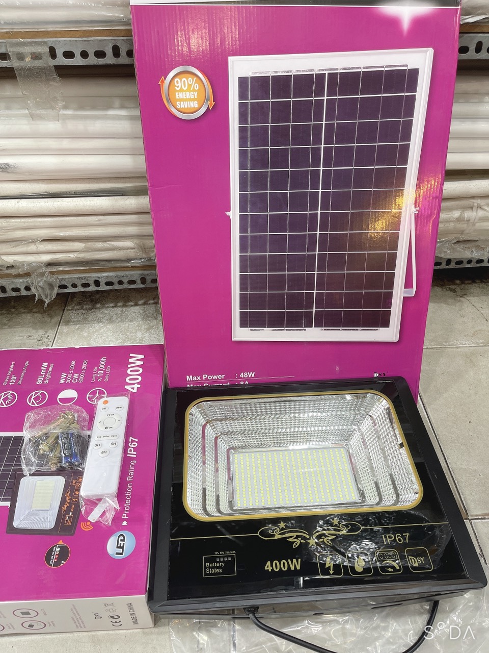 Đèn led pha năng lượng mặt trời 400W