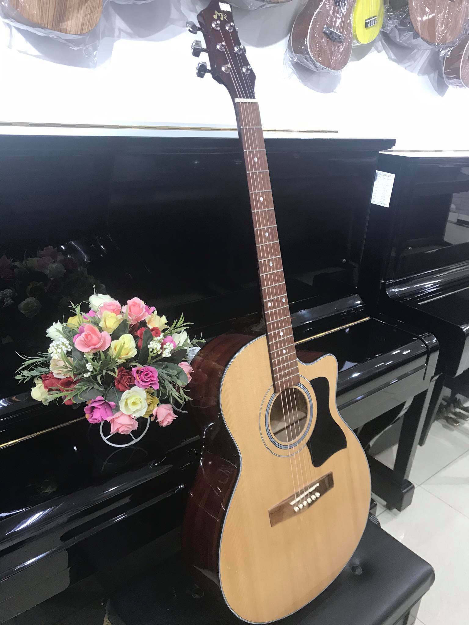 Đàn guitar Acoustic MKAC950, thùng eo, màu vân gỗ, Việt Nam, bao da 2 lớp, bộ dây dự phòng