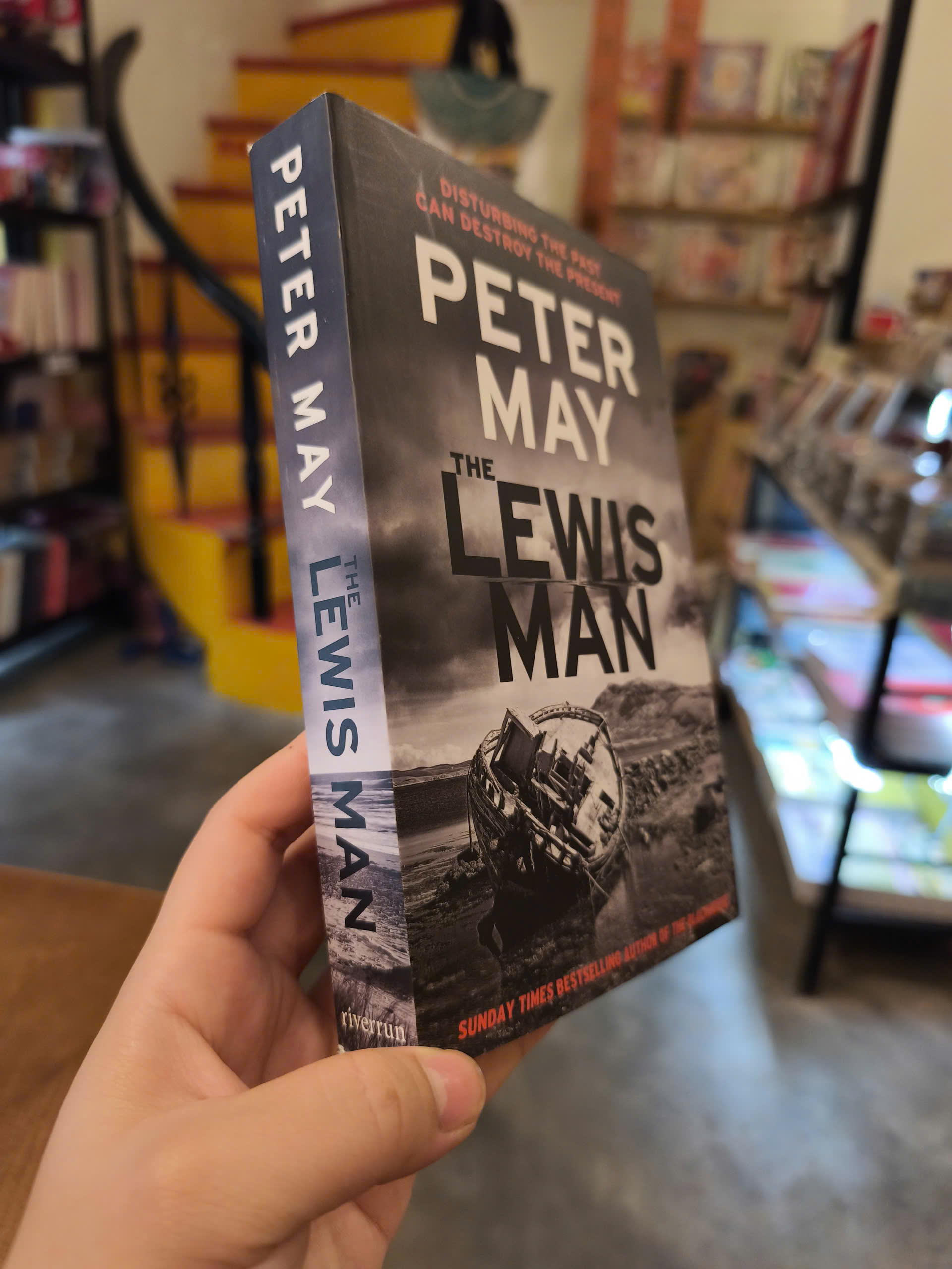 Sách - The Lewis Man by Peter May | Mystery / Crime / Ngoại văn Nhập khẩu / Trinh thám Tiếng Anh