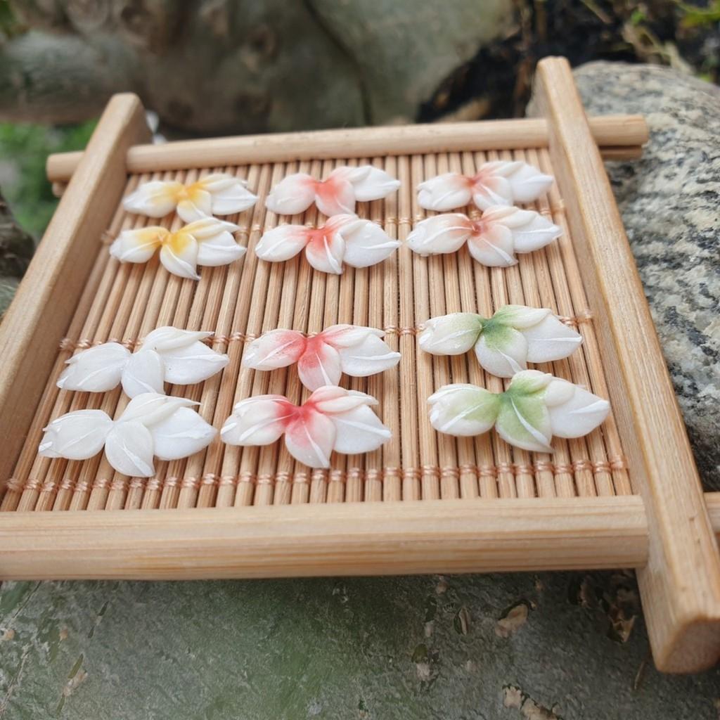 Hoa bột hướng dương nửa ôm phom BYH019