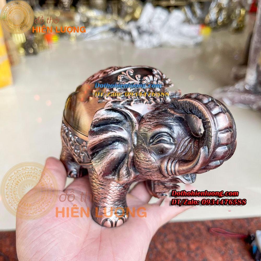 Gạt Tàn Voi Ôm Bằng Đồng Màu Vàng + Đỏ Đẹp Cao 11cm Để Trang Trí Phong Khách
