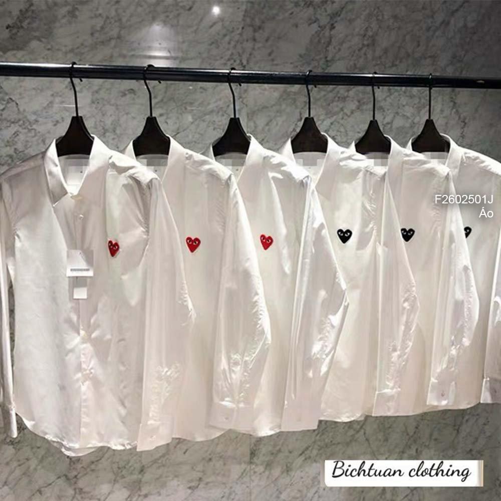 Áo sơ mi trắng thêu mặt tim tay dài!