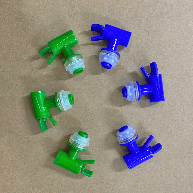 Vòi bình nước lọc 20 lít | Vòi nhựa thay thế bình nước lọc 20l màu xanh dương, xanh lá nhựa cao cấp, dễ dàng lắp ráp