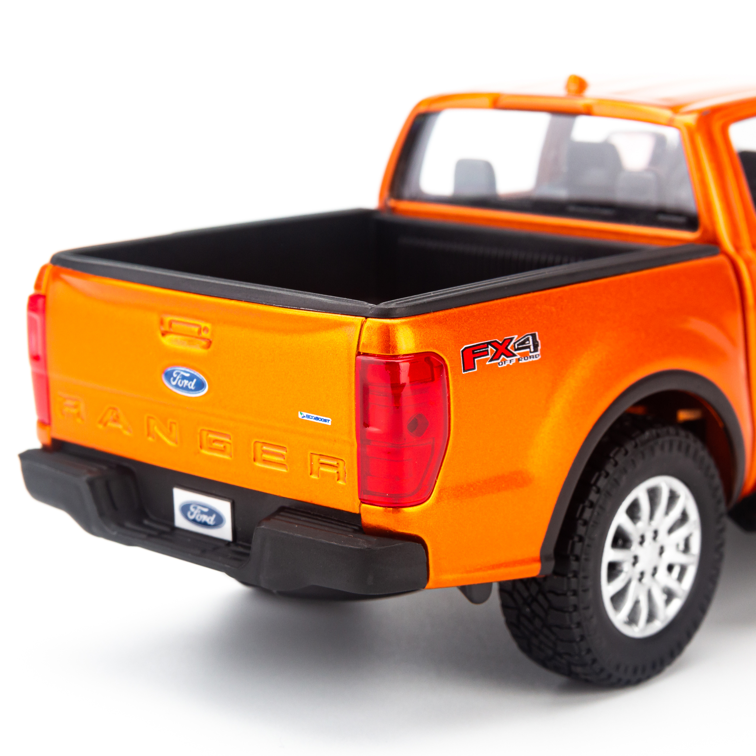 Mô hình xe Ford Ranger FX4 Sport 2019 1:27 Maisto - 31521