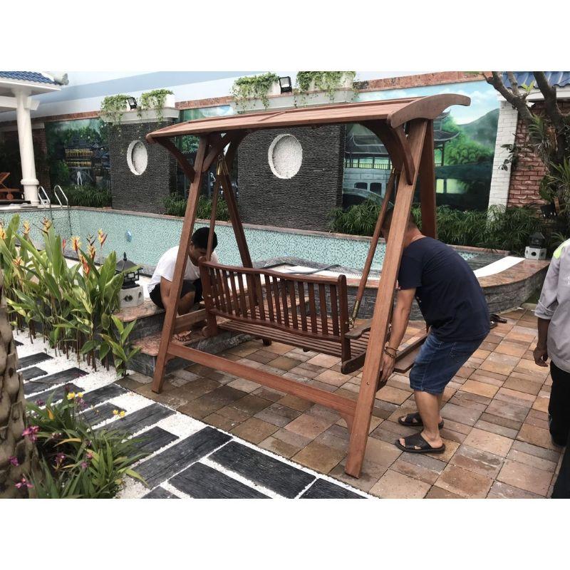 Xích đu gỗ cẩm hồng/ xích đu sân vườn