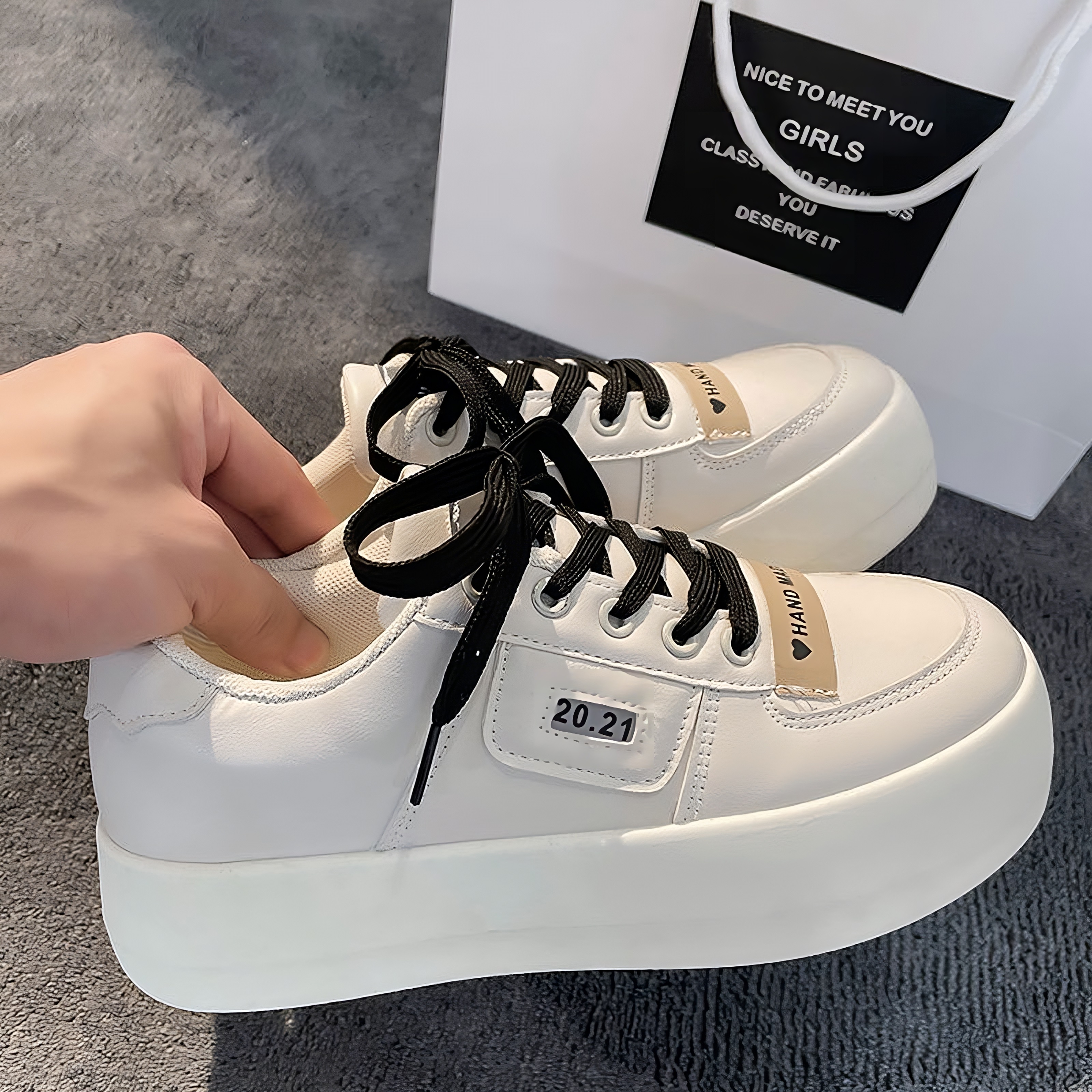 Sale Off 48% - Giày Thể Thao Đế Dày - Thời Trang Đi Học, Đi Làm Cực Xinh
