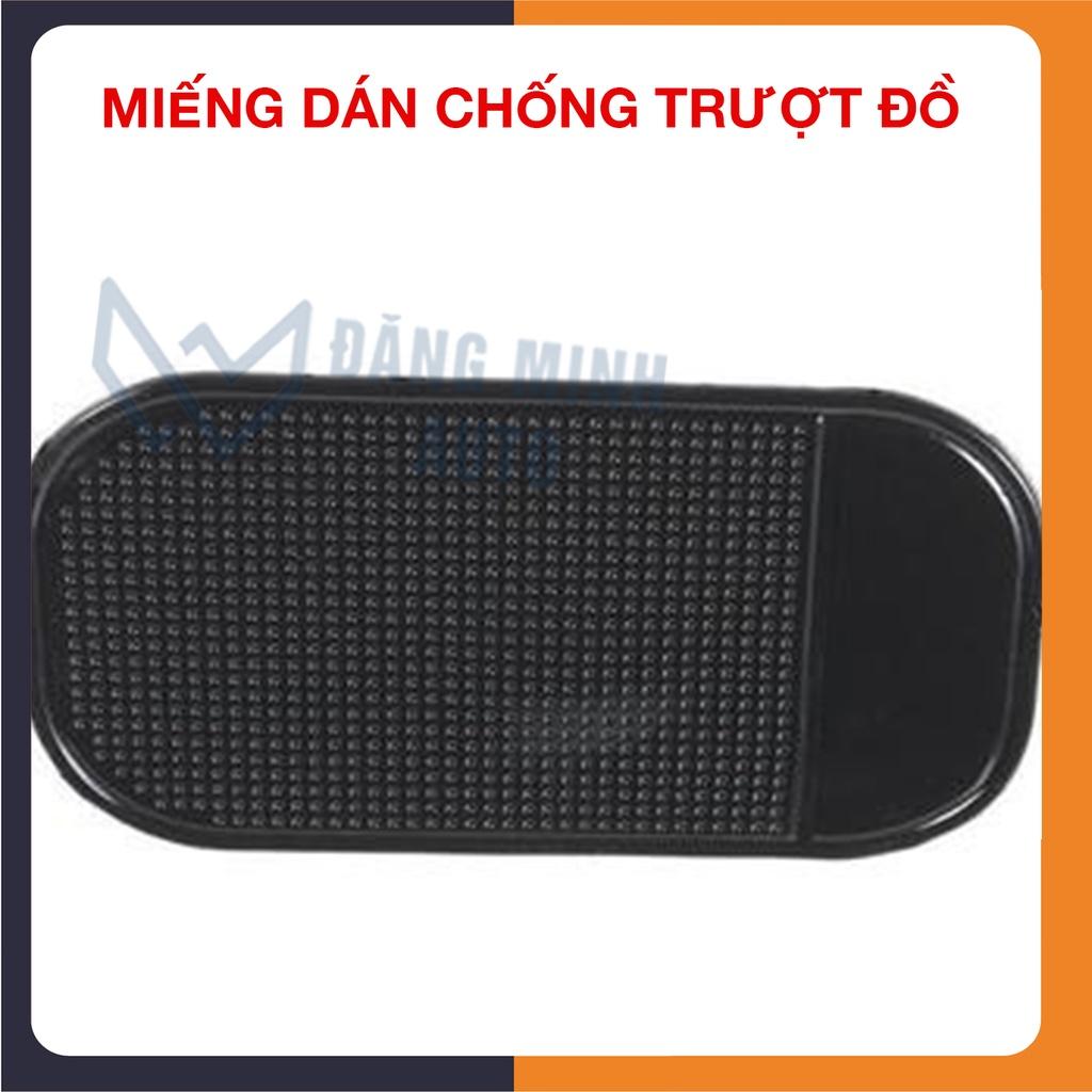 Miếng dán chống trượt trên xe ô tô, để điện thoại móc khoá đồ trang trí trên xe hơi ST28