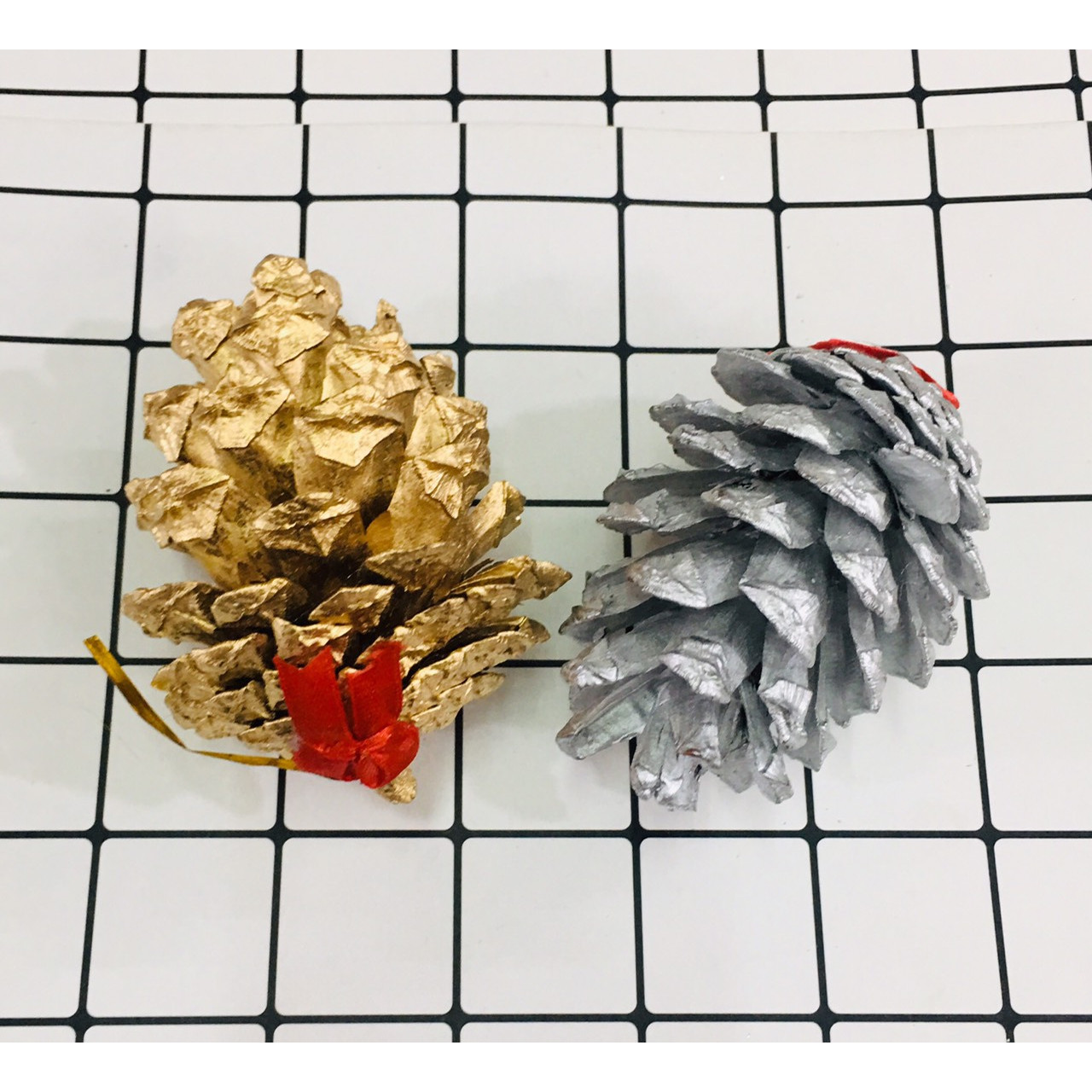 Combo 2 quả thông trang trí Noel giáng sinh