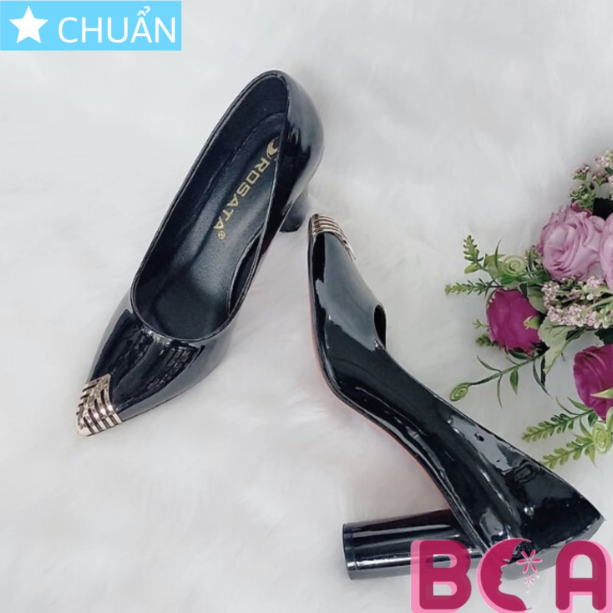 Giày cao gót nữ màu đen 7p RO352 ROSATA tại BCASHOP mũi nhọn được bọc kim loại mạ vàng sang trọng và đẳng cấp