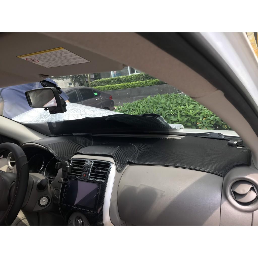 Thảm taplo da vân carbon cao cấp Nissan Sunny