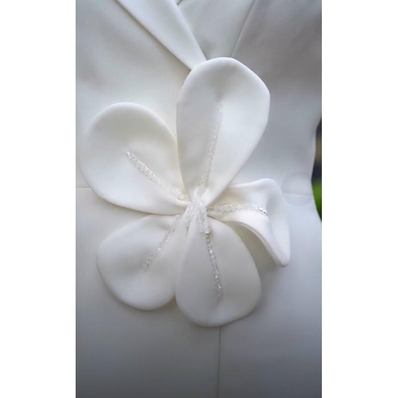 ĐẦM XOÈ CỔ V KẾT HOA SỨ ĐÍNH CƯỜM PHA LÊ - CÓ SIZE M/L ĐẾN 57KG - MS118YMM MM