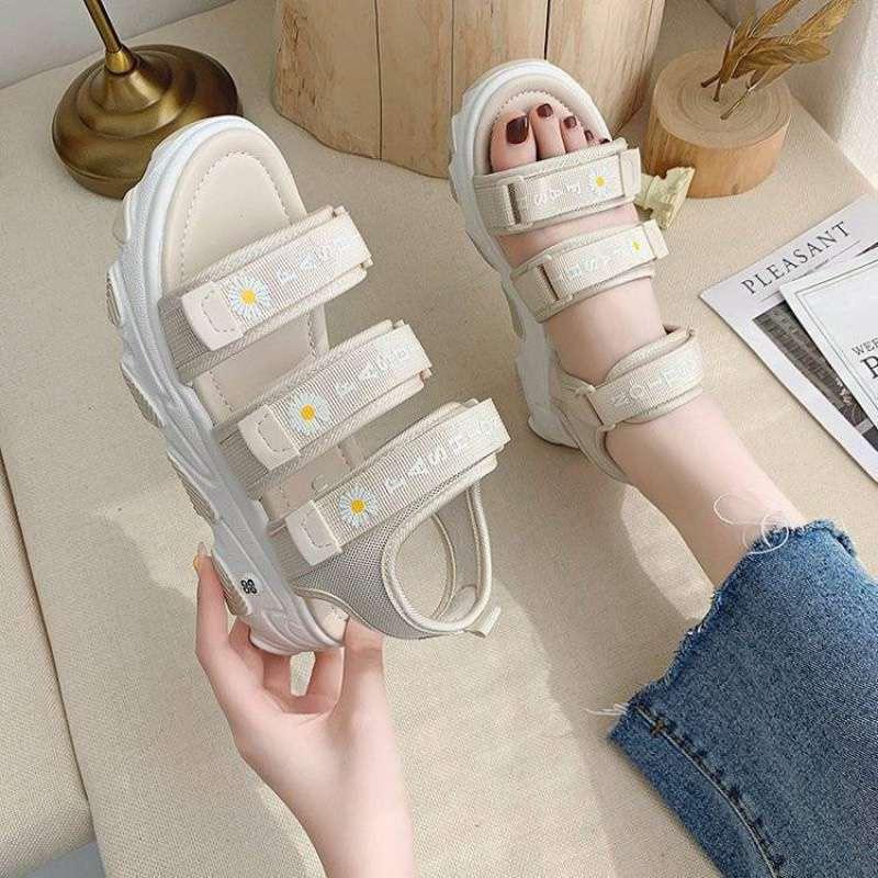 Sandal nữ 3 quai 3 BÔNG HOA CÚC đế bánh mì êm chân 5 phân (mã 505