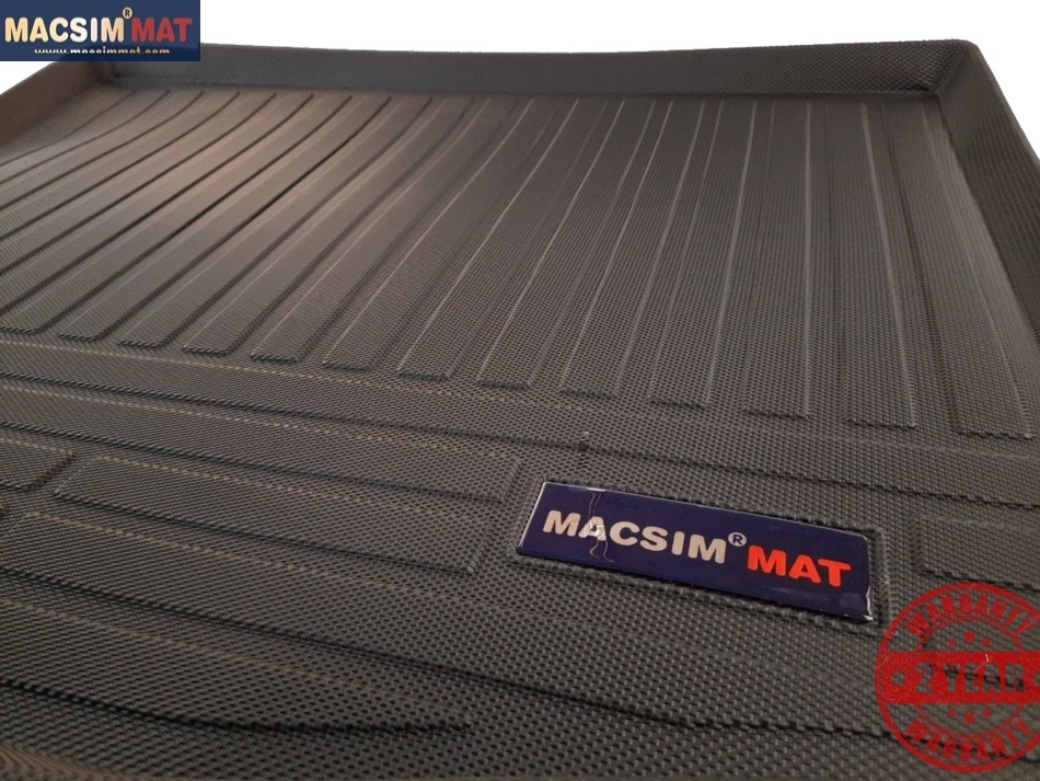 Thảm lót cốp xe ô tô Ford Focus (Hatchback) 2012-2017 nhãn hiệu Macsim hàng loại 2