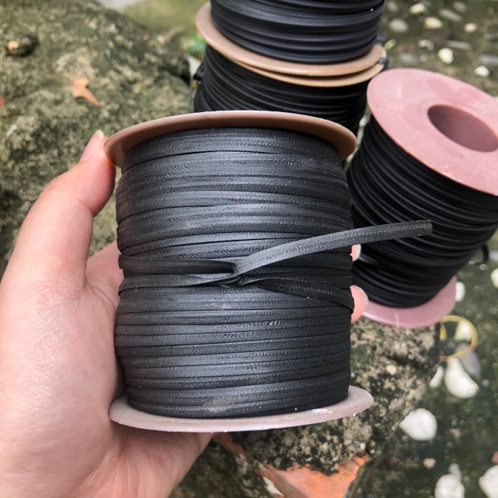 Dây kẽm bọc nhựa đen buộc lan, cây cảnh cuộn 200g