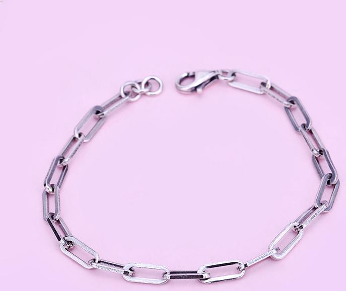 Vòng đeo tay lắc tay xích vuông xu hướng thời trang fashion new