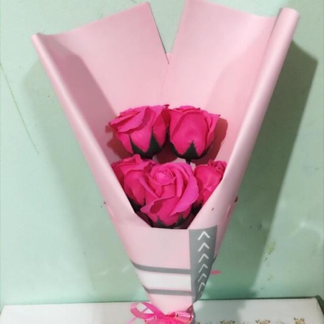 Quà tặng hoa hồng bó 5 bông
