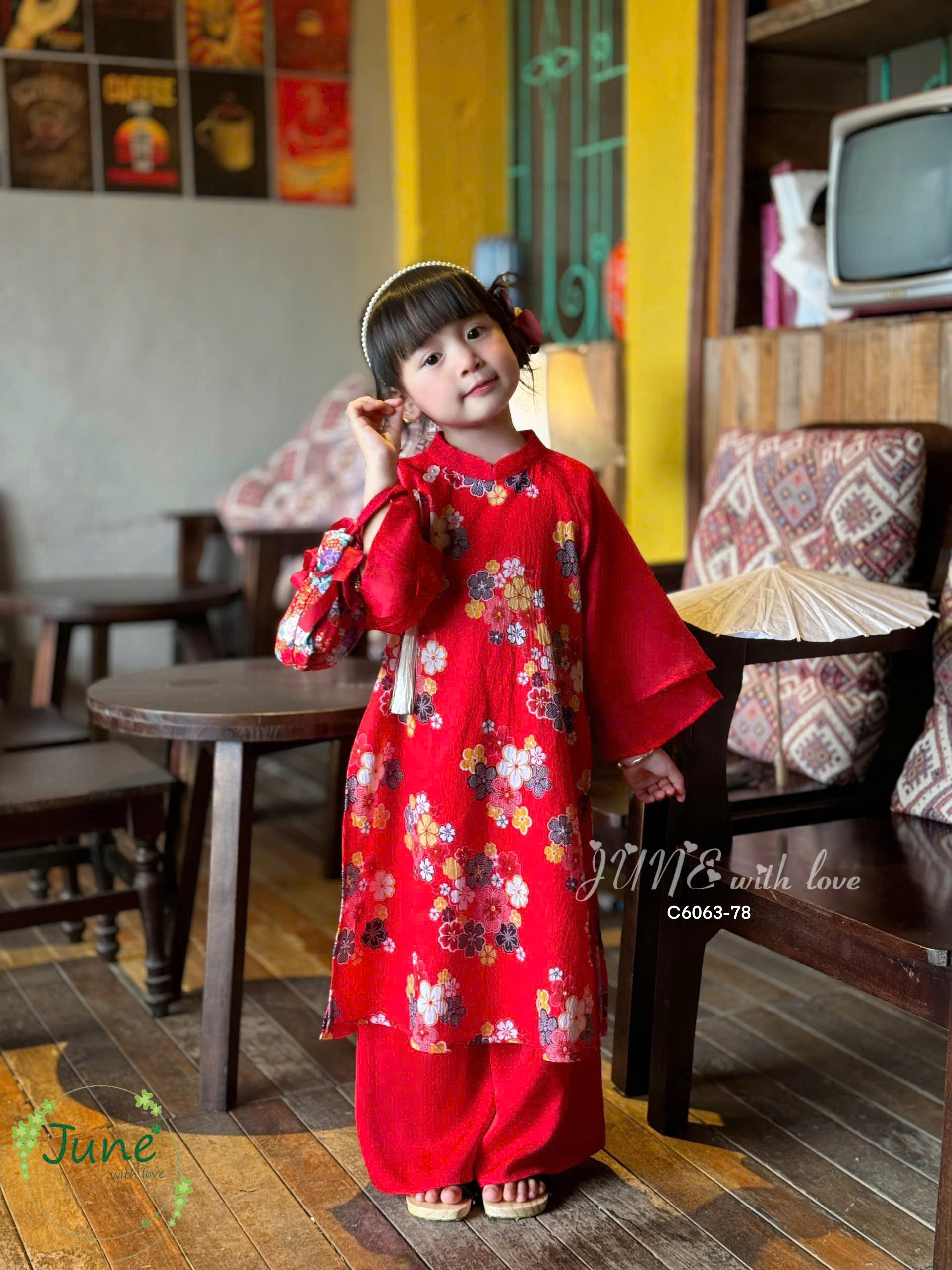 bộ áo dài tết cho bé gái mẫu Cát tường diện tết đón xuân năm mới 10-40kg mềm mát