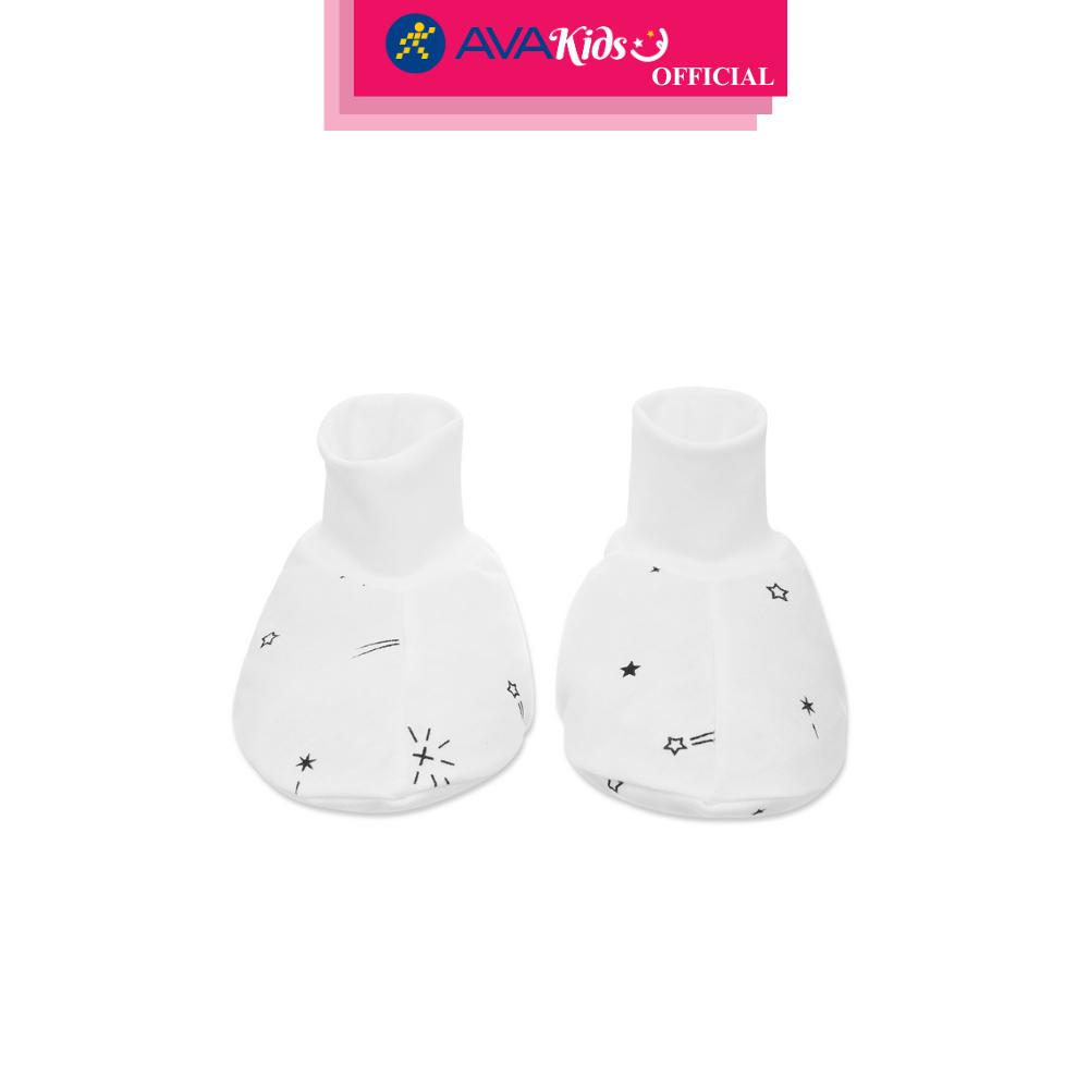 Bộ bao tay, bao chân sao băng đen IQ Baby màu trắng (0 - 3 tháng) - Hàng Chính Hãng
