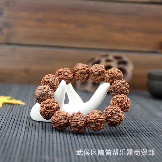 Đế đỡ hình bàn tay bằng gốm sứ