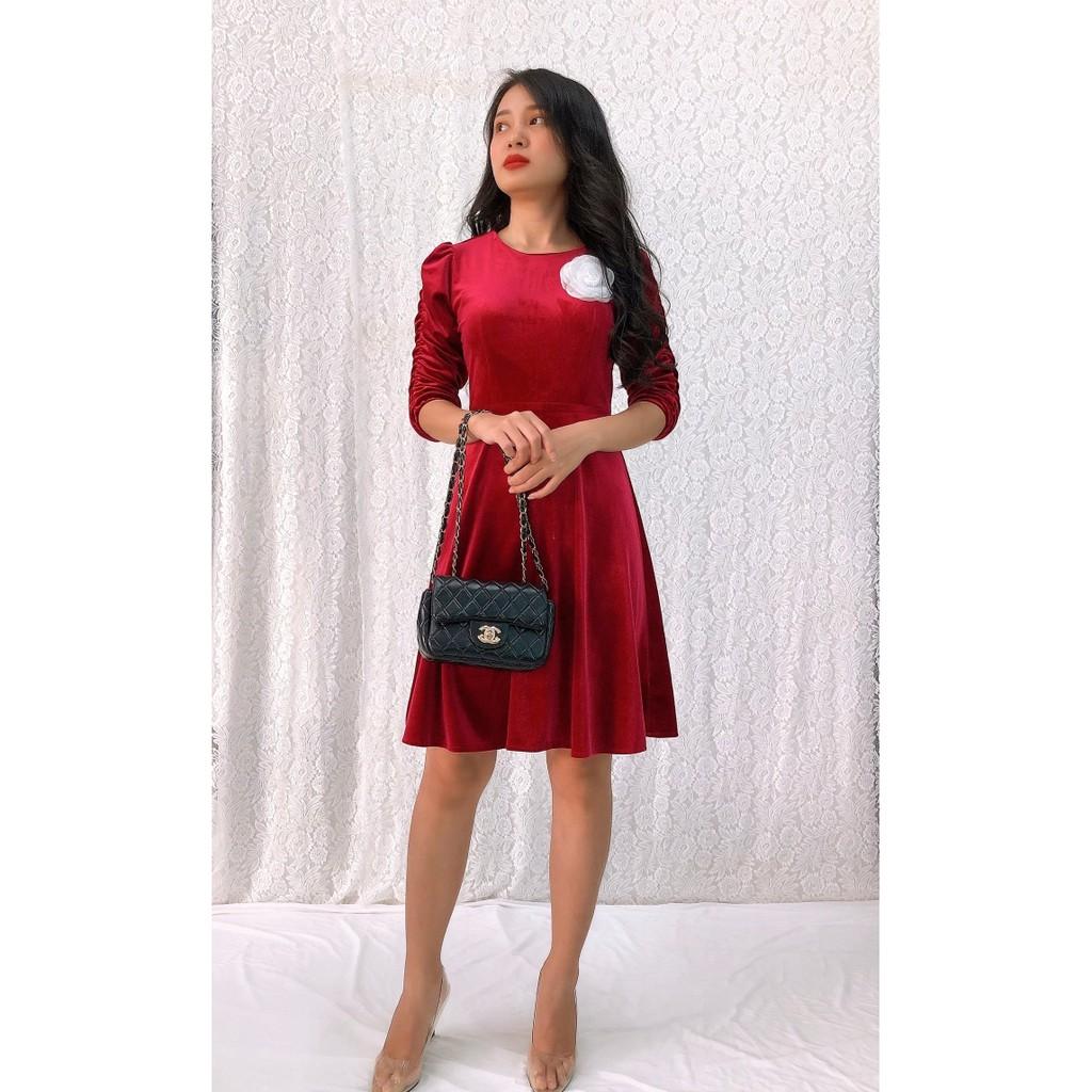 Đầm xòe nhung cổ tròn tay nhún đinh hoa hồng