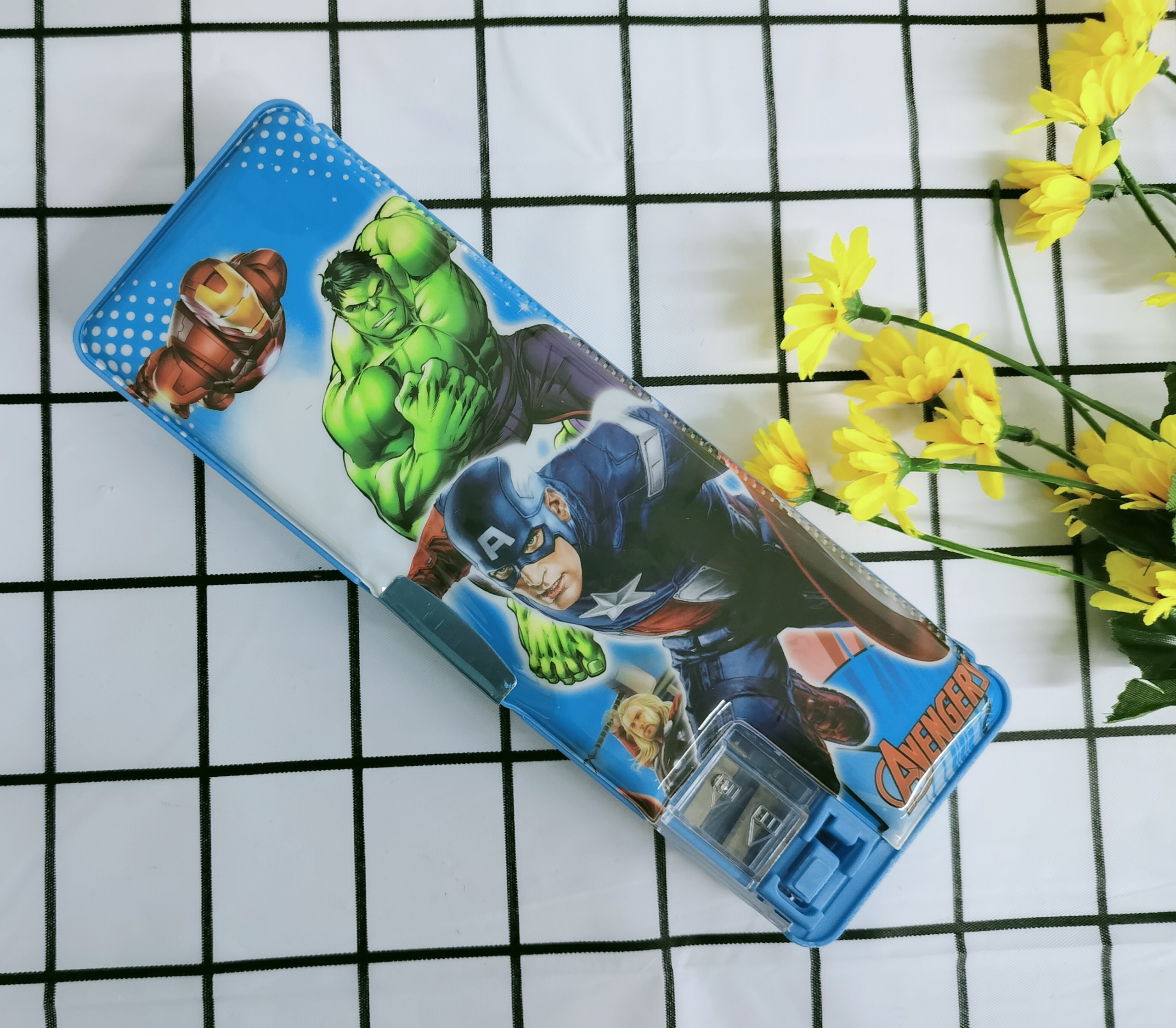 Hộp bút cute dành cho bé trai