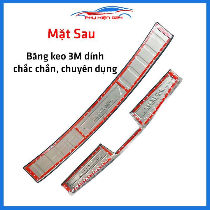 Ốp chống trầy cốp Fadil 2019-2020-2021-2022 thép không gỉ vân titan bảo vệ xe chống va đập