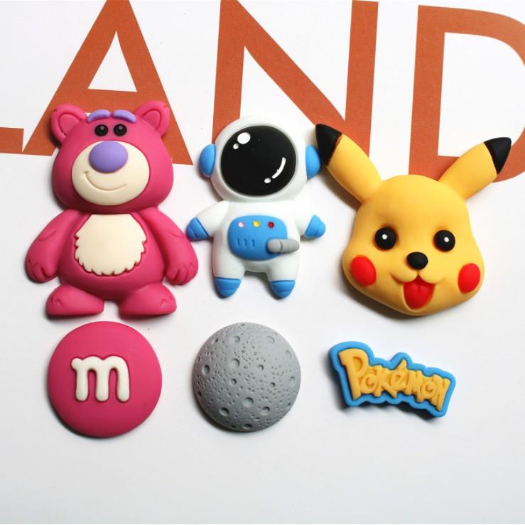 Chuyên Charm * Charm Pikachu Pokemon, Pink Bear và Phi hành gia cho các bạn trang trí vỏ điện thoại, làm Jibbitz, DIY