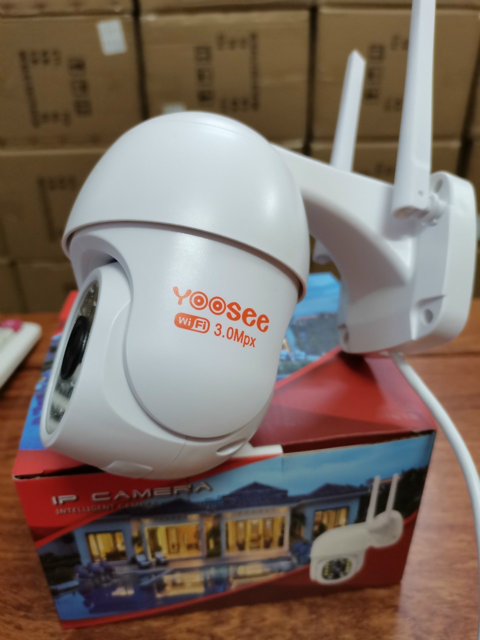Camera IP Wifi Ngoài trời Yoosee PTZ 2 Râu FullHD 1080P 8 LED trợ sáng đàm thoại 2 chiều - hỗ trợ xoay 355 độ Hàng Nhập Khẩu
