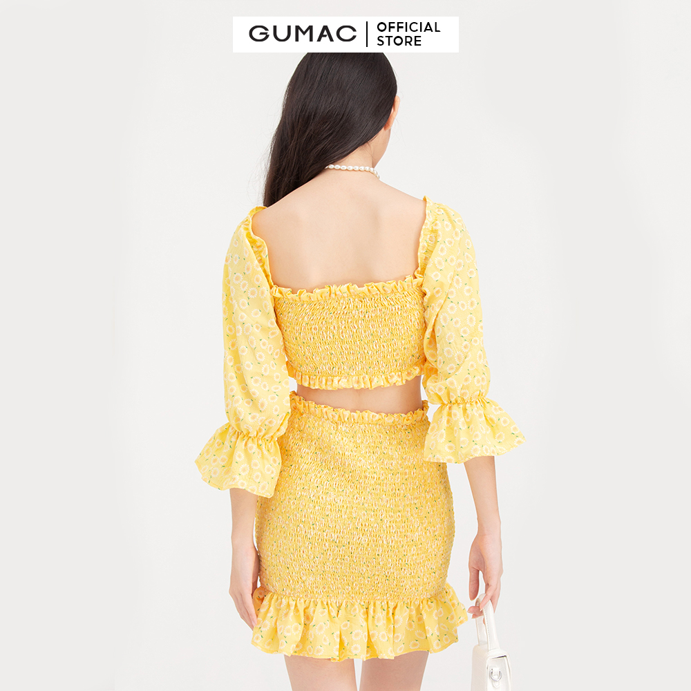 Áo croptop nhún trễ vai GUMAC AB782