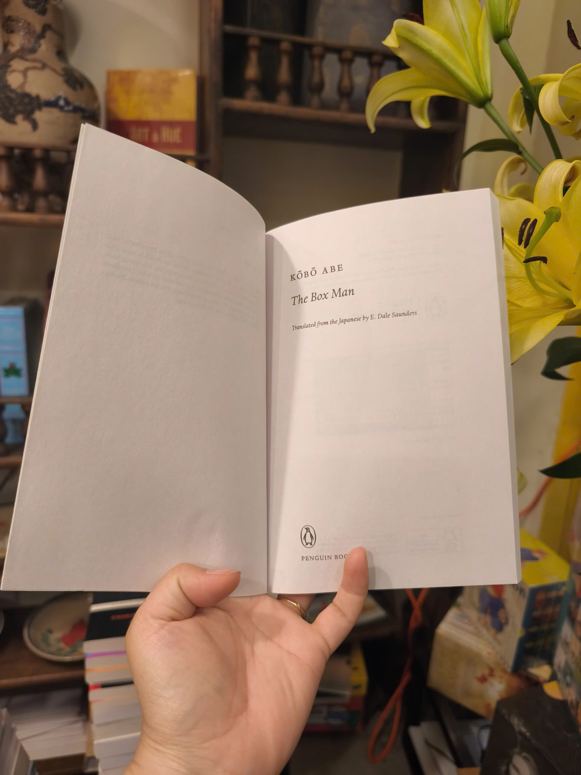 Sách - The Box Man by Kōbō Abe | Japanese Literature / Văn học Nhật Bản Nhập khẩu / Ngoại văn