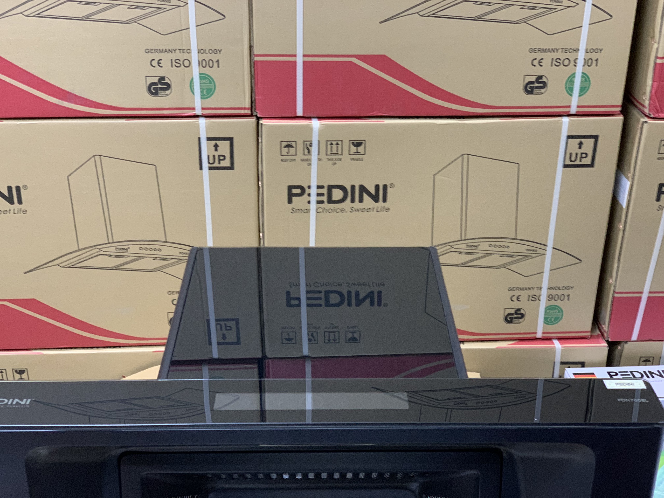 Hút mùi PEDINI PDN700BL -  Hàng chính hãng