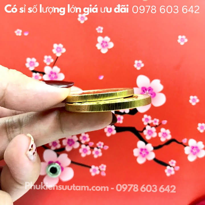 Xu Úc Hình Con Mèo Mạ Vàng Tặng Túi Gấm Lộc, đường kính: 4cm, màu vàng - SP005890