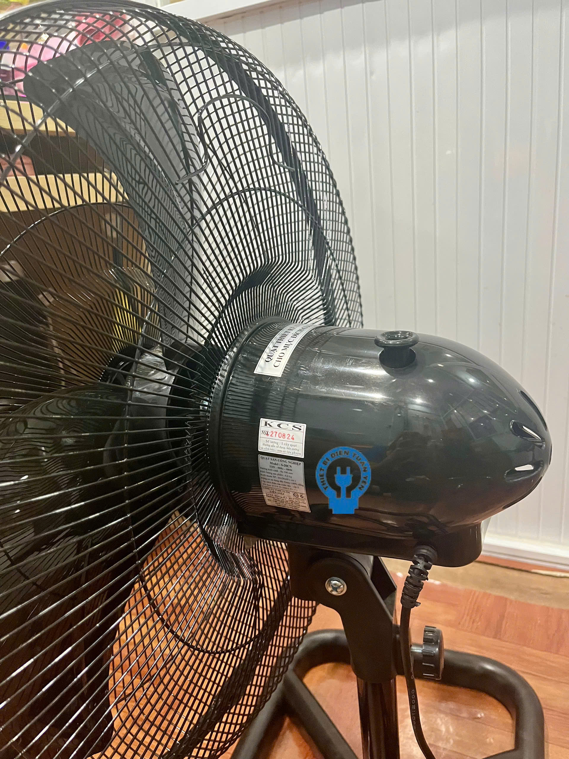 Quạt sàn công nghiệp Lifan S-20CN công suất 100W - Hàng chính hãng