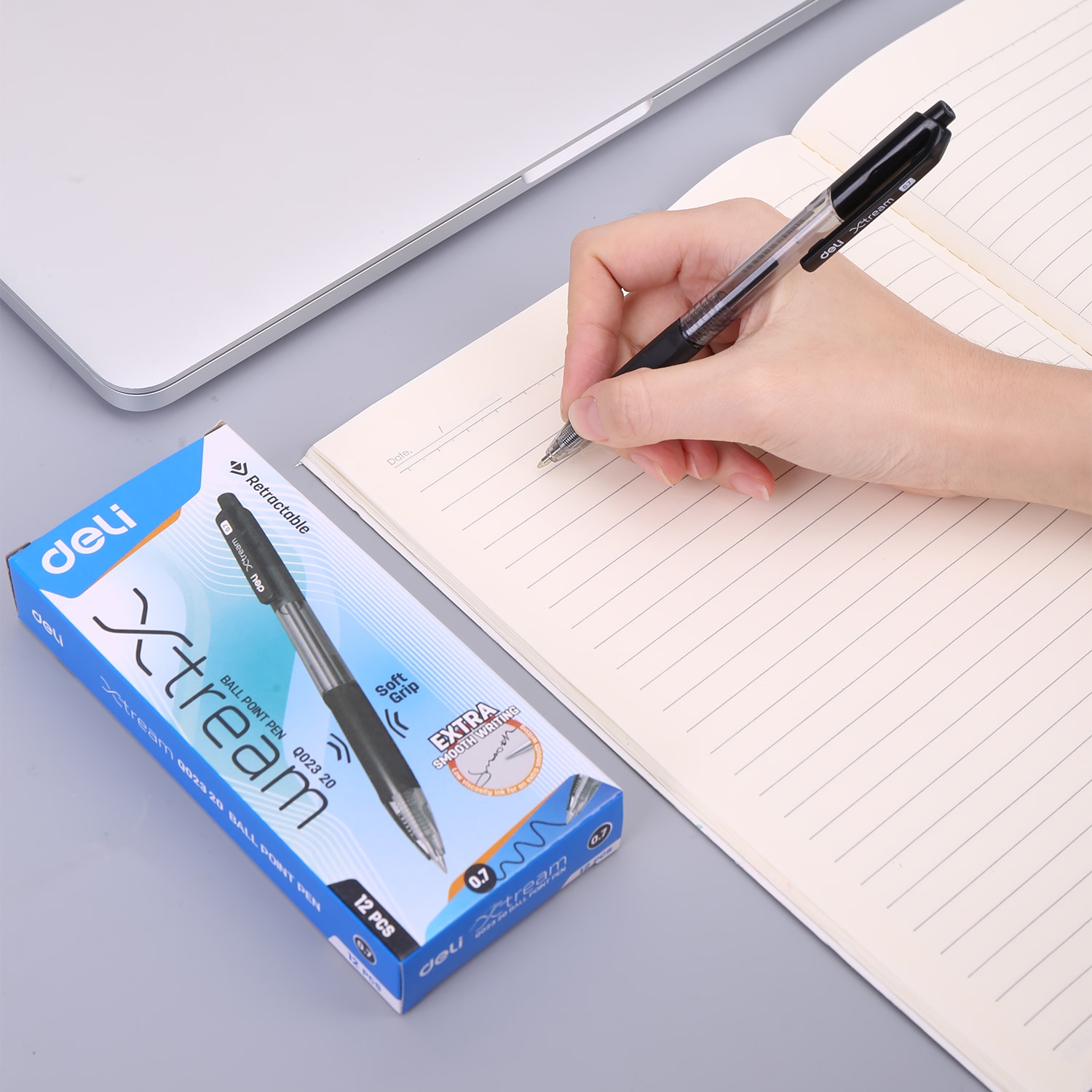 Bút bi dầu Deli - 0.5mm/0.7mm đầu bấm - đệm tay TPR êm ái - mực Xanh/Đen/Đỏ - 12 chiếc/hộp