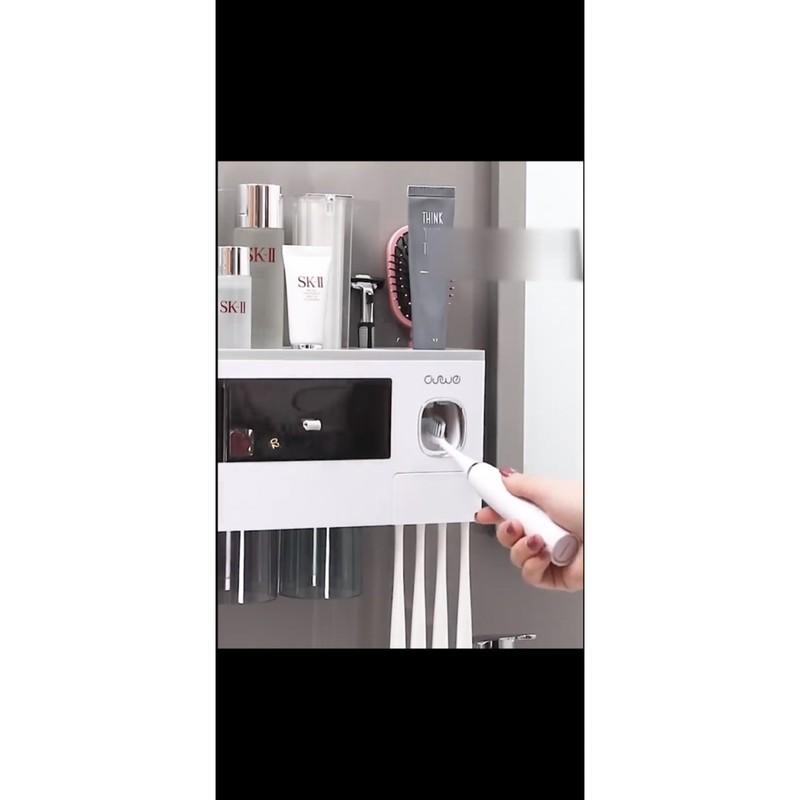 Kệ để đồ phòng tắm,kệ cắm chải nhả kem tự động kèm 3 cốc hút tính từ 1909