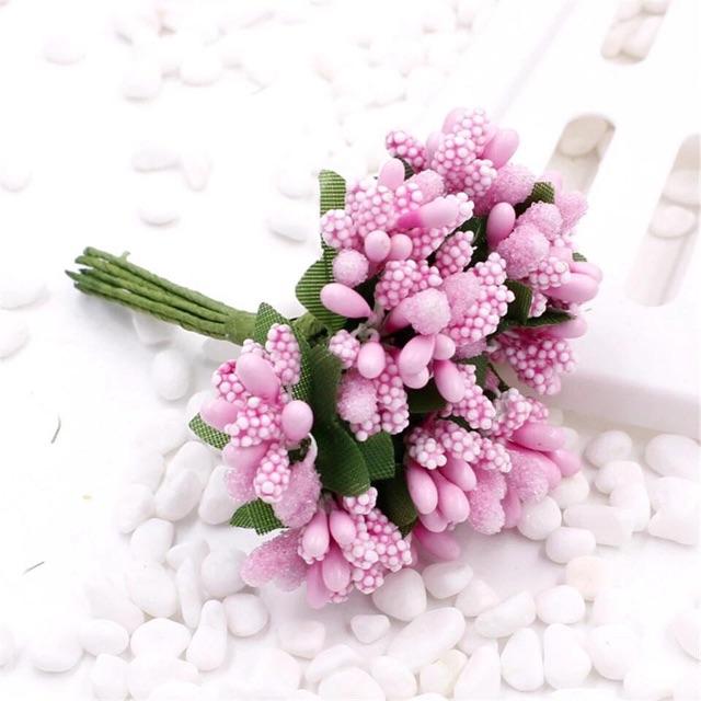 Nhụy làm vòng hoa đội đầu