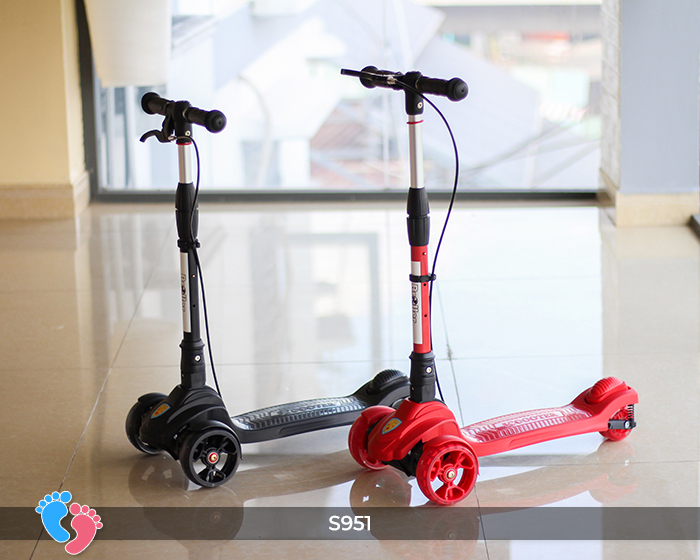 Xe trượt Scooter 3 bánh trẻ em có phanh tay broller S951