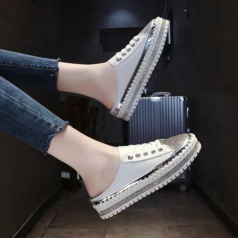 Women wear semi-sandals and slippers in the fall of 2021, the new style Baotou fashion flat-soled shoes without heels ins trend