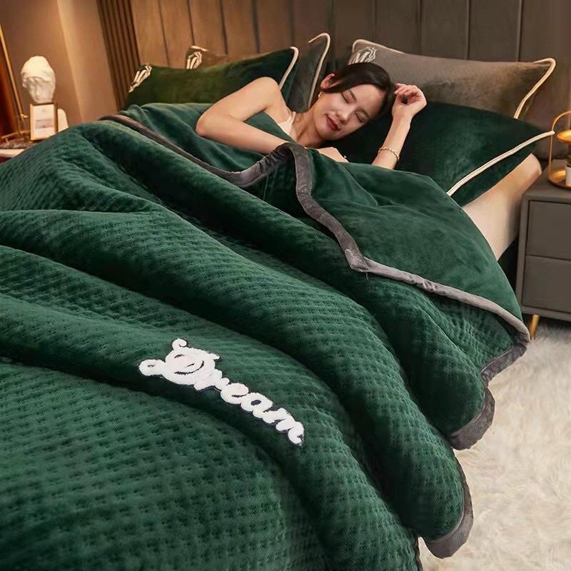 Chăn nỉ DREAM mẫu mới nặng 2,2kg size 230x200cm