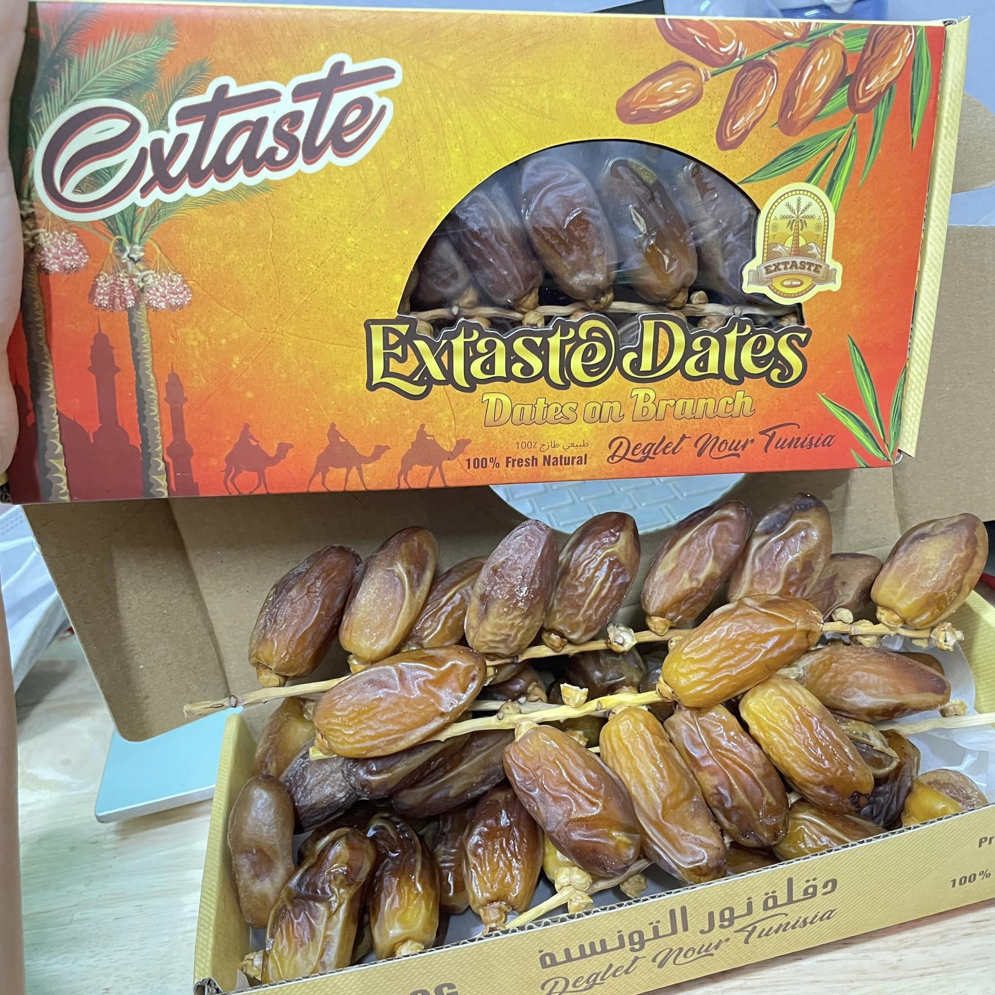 Chà là khô Extaste Dates Deglet Nour Tunisia chín tự nhiên, ngọt tự nhiên, mềm, dẻo mịn Quà Tết (500g/Hộp) - QuaTangMe Extaste