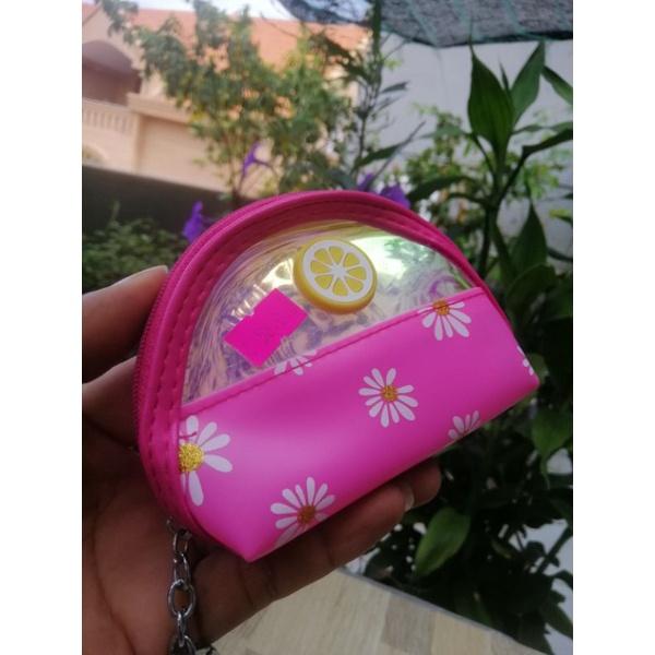 MÓC KHÓA BÓP. MÓC KHÓA VÍ DÁNG BẦU IN HÌNH, THÊU HOA CÚC GẮN STICKER