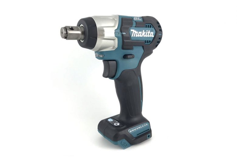 - Máy siết bu lông dùng pin Makita TW161DZ