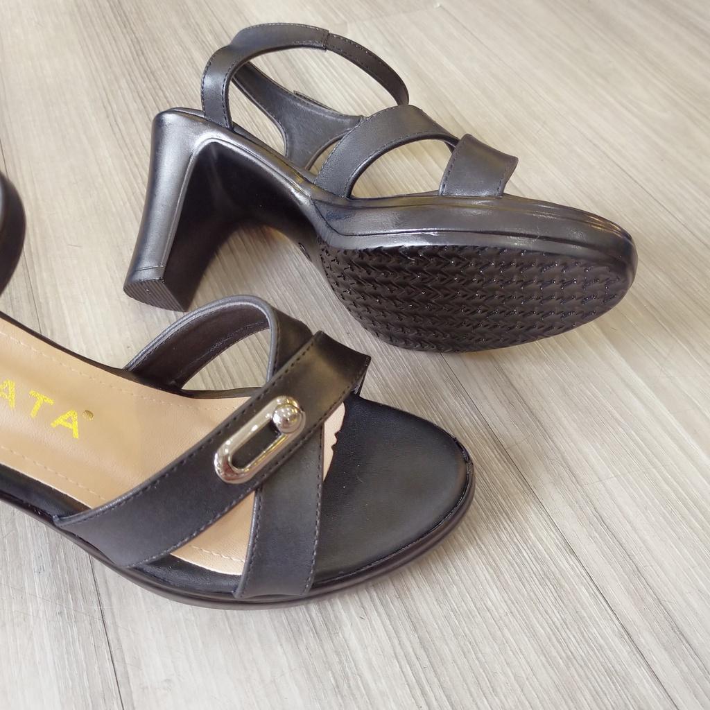 Sandal nữ quai chéo, da lì ROSATA RO404 cao 7p - Đen - HÀNG VIỆT NAM - BKSTORE