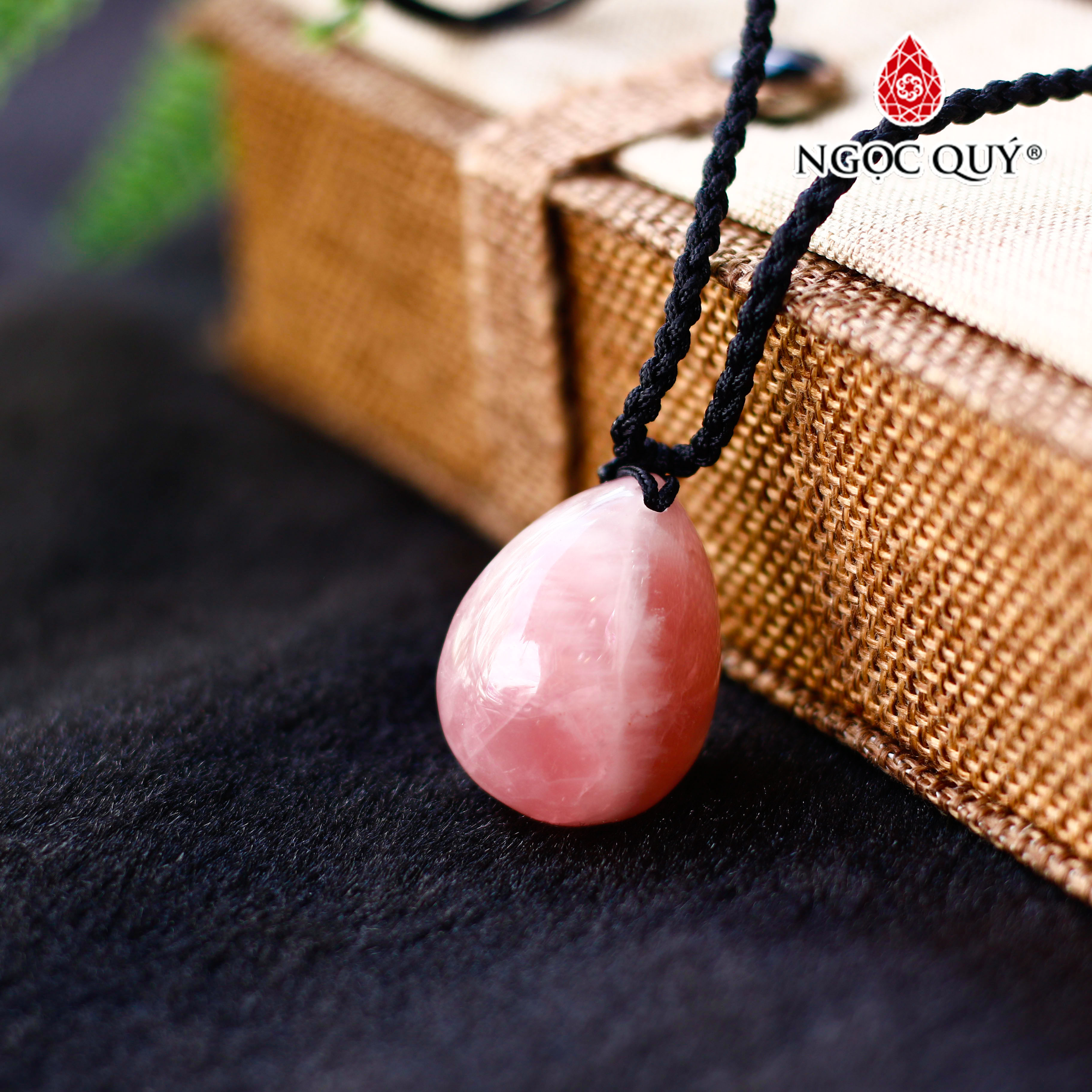 Mặt dây chuyền hình giọt nước thạch anh hồng đậm - Ngọc Quý Gemstones