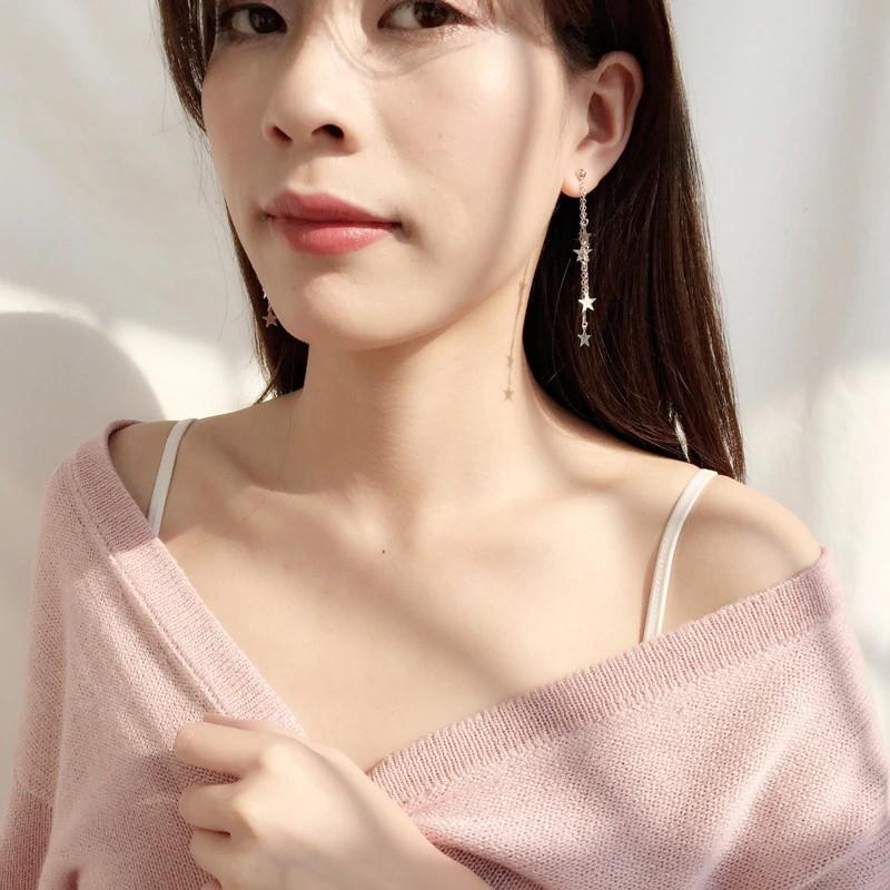 Bông tai bạc sáng bóng