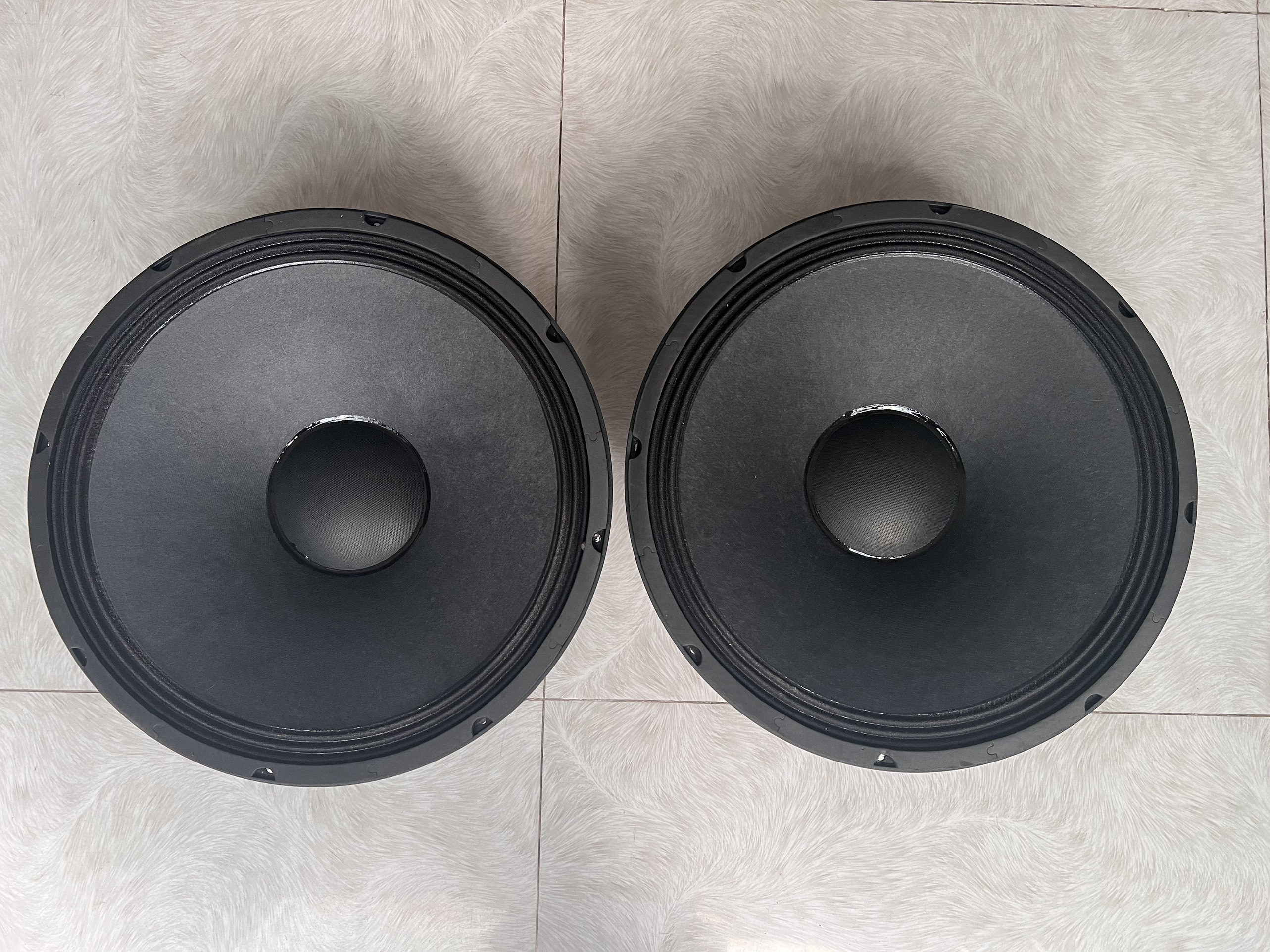 Hình ảnh Củ bass loa  4 tấc từ 170 côn 75 Hải Triều (hàng chính hãng) 1 cặp