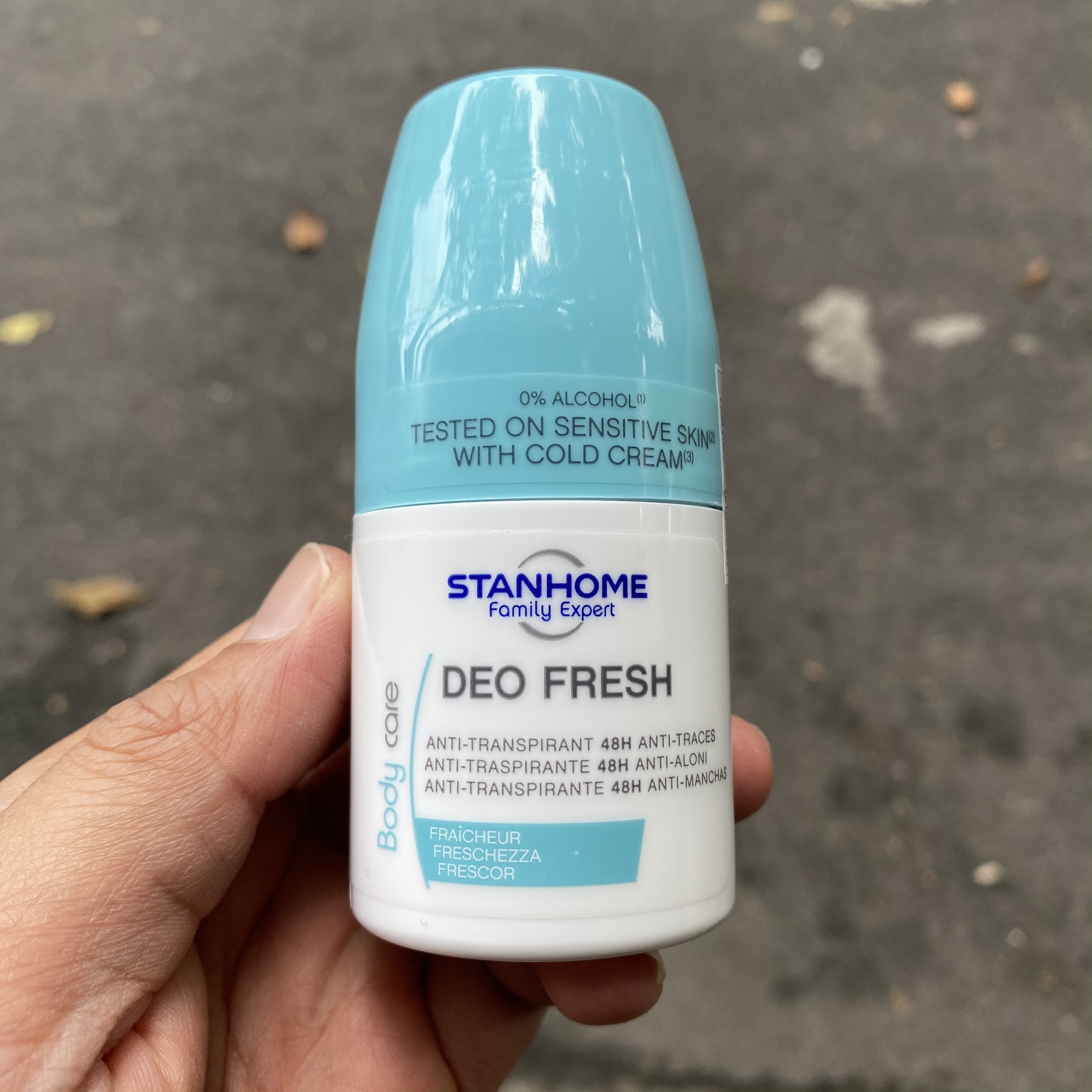 Lăn khử mùi STANHOME FAMILY EXPERT Deo Fresh 50ml - Không cồn, hương biển tươi mát dành cho da nhạy cảm