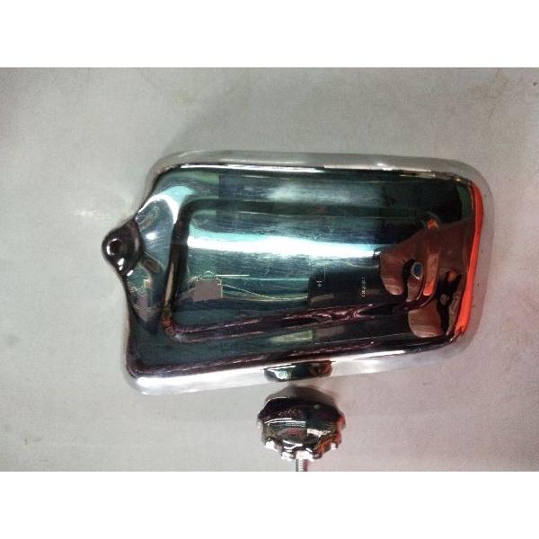 Nắp cốp và ốc cốp xe 67